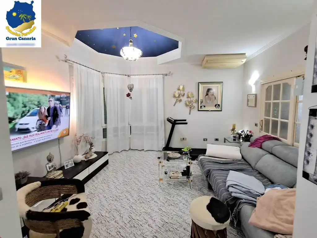 Sala de estar de Edificio en venta en Agüimes