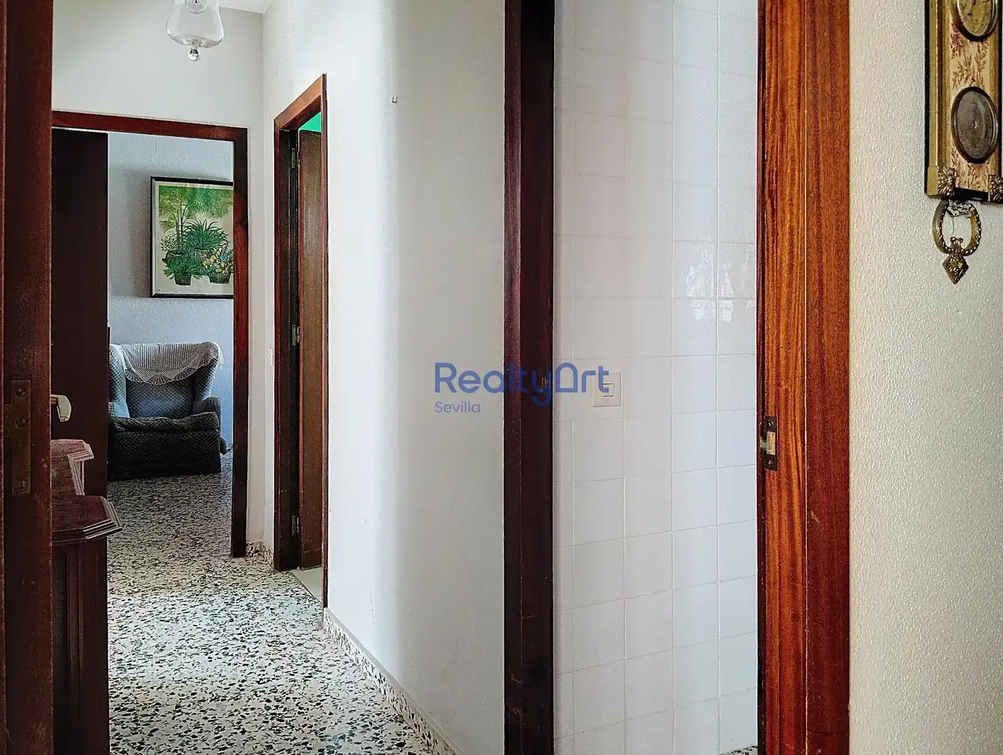Flat for sale in Sevilla  with Air Conditioner