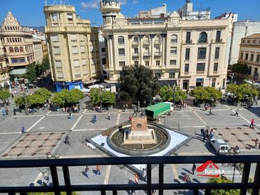Piso con balcón en venta en Centro
