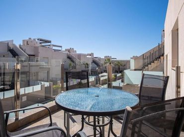 Apartament amb piscina en venda a Nueva Torrevieja - Aguas Nuevas