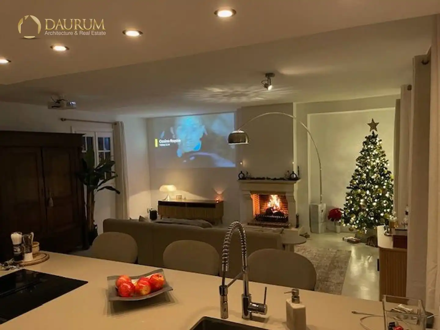 Sala de estar de Casa adosada en venta en Marbella con Aire acondicionado, Calefacción y Terraza