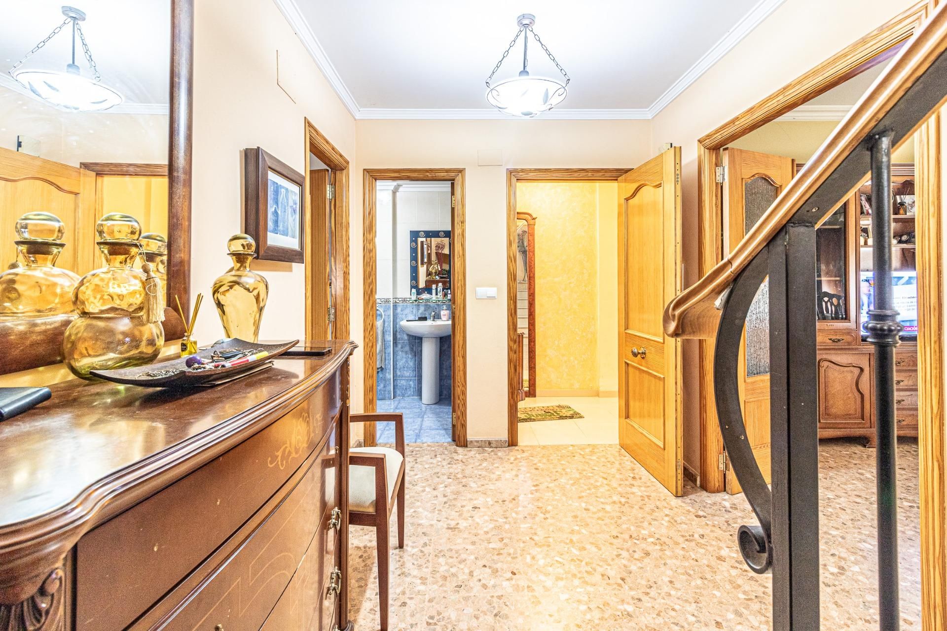 Single-family semi-detached for sale in Carlet  with Air Conditioner, Terrace and Storage room