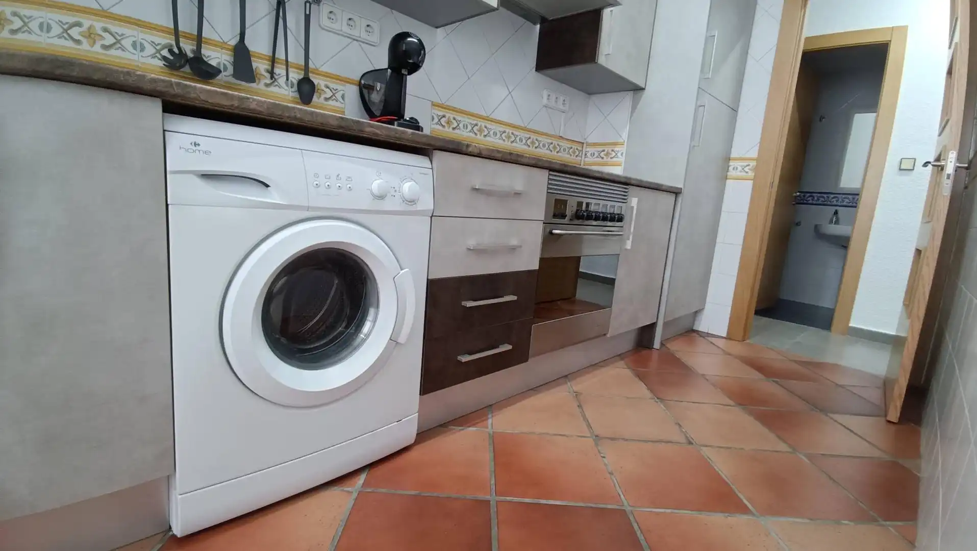 Cocina de Piso para compartir en Granada con Aire acondicionado, Terraza y Amueblado