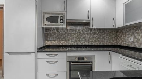 Foto 3 de Piso en venta en Fuente del Berro, Madrid