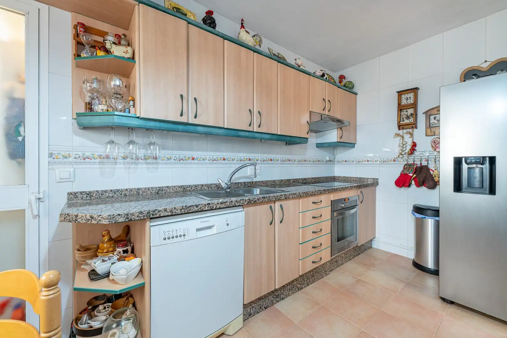 Kitchen of Flat for rent in Torrequebrada