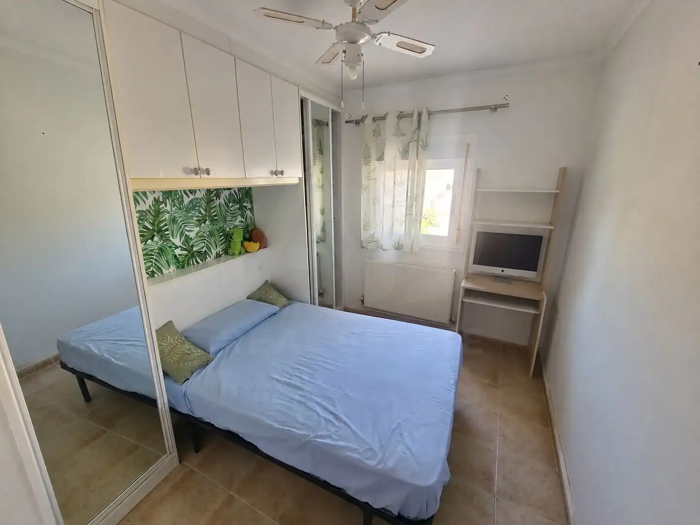 Habitación de Casa o chalet en venta en Busot, Alicante