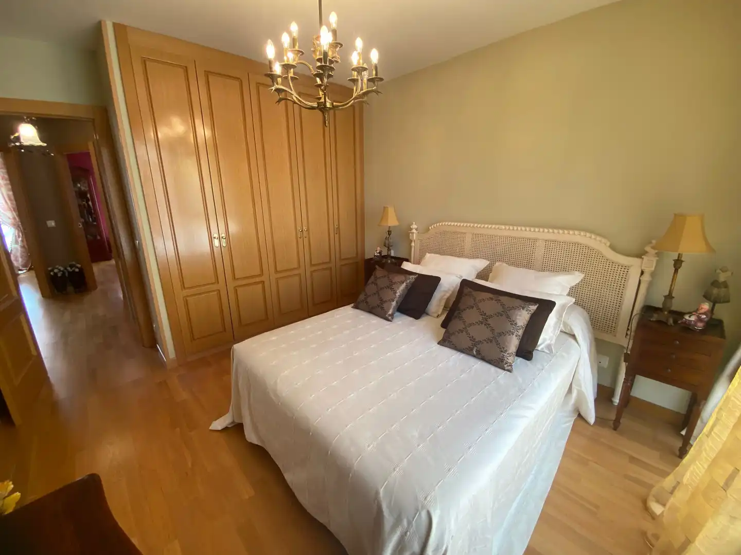 Schlafzimmer von Haus oder Chalet zum Verkauf in Burgos mit Heizung, Privatgarten und Parkett