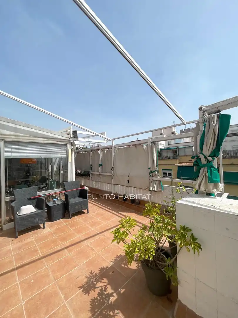 Terrasse von Dachboden zum Verkauf in Barcelona mit Terrasse