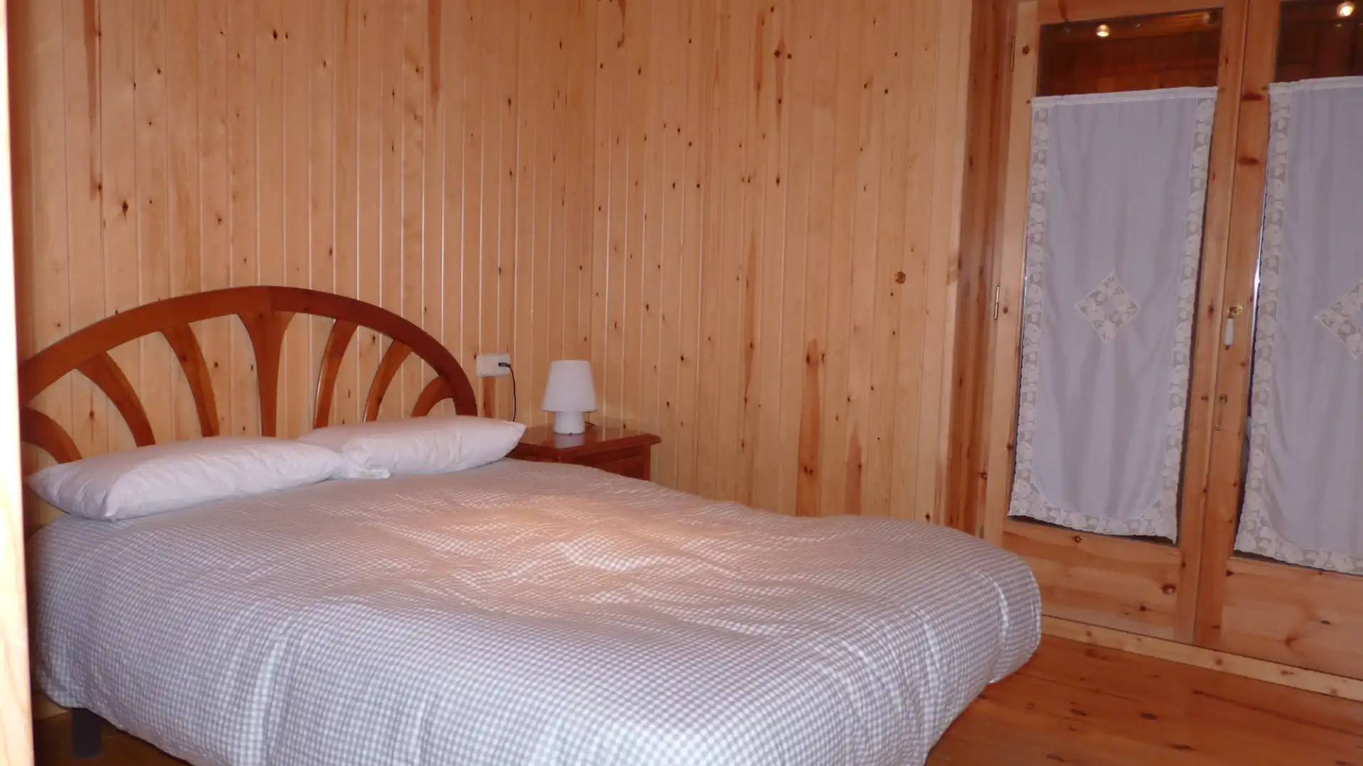 Habitación de Apartamento de alquiler en Llívia con Calefacción, Parquet y Trastero