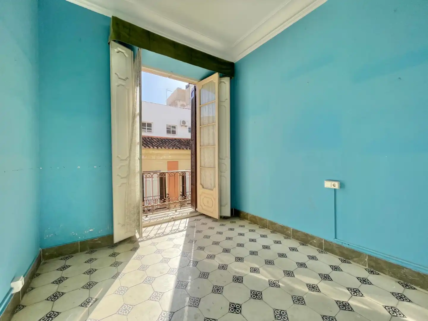 Apartament amb terrassa en venda a Centro
