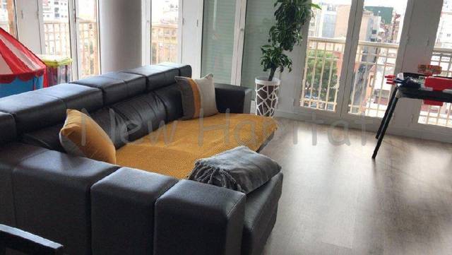 Piso en Venta en Avinguda del Mar en Zona Avenida del Mar