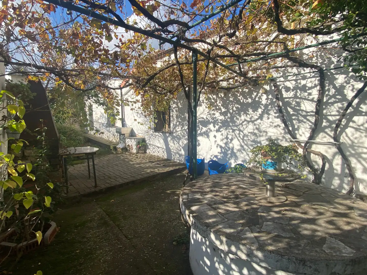 Jardí de Casa o xalet en venda en Burgos amb Parquet, Traster i Moblat