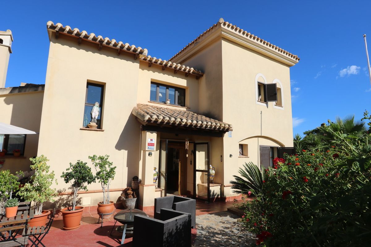 Exterior view of House or chalet for sale in Fuente Álamo de Murcia  with Air Conditioner, Heating and Private garden