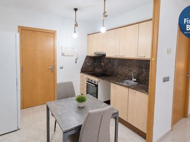 Wohnung mit Balkon zum Verkauf in Carrer Balmes
