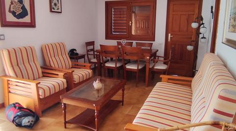 Foto 3 de Casa adosada en venda a Calle Pedro A.jiménez Evangelista, 17, Las Caletillas - Punta Larga, Santa Cruz de Tenerife