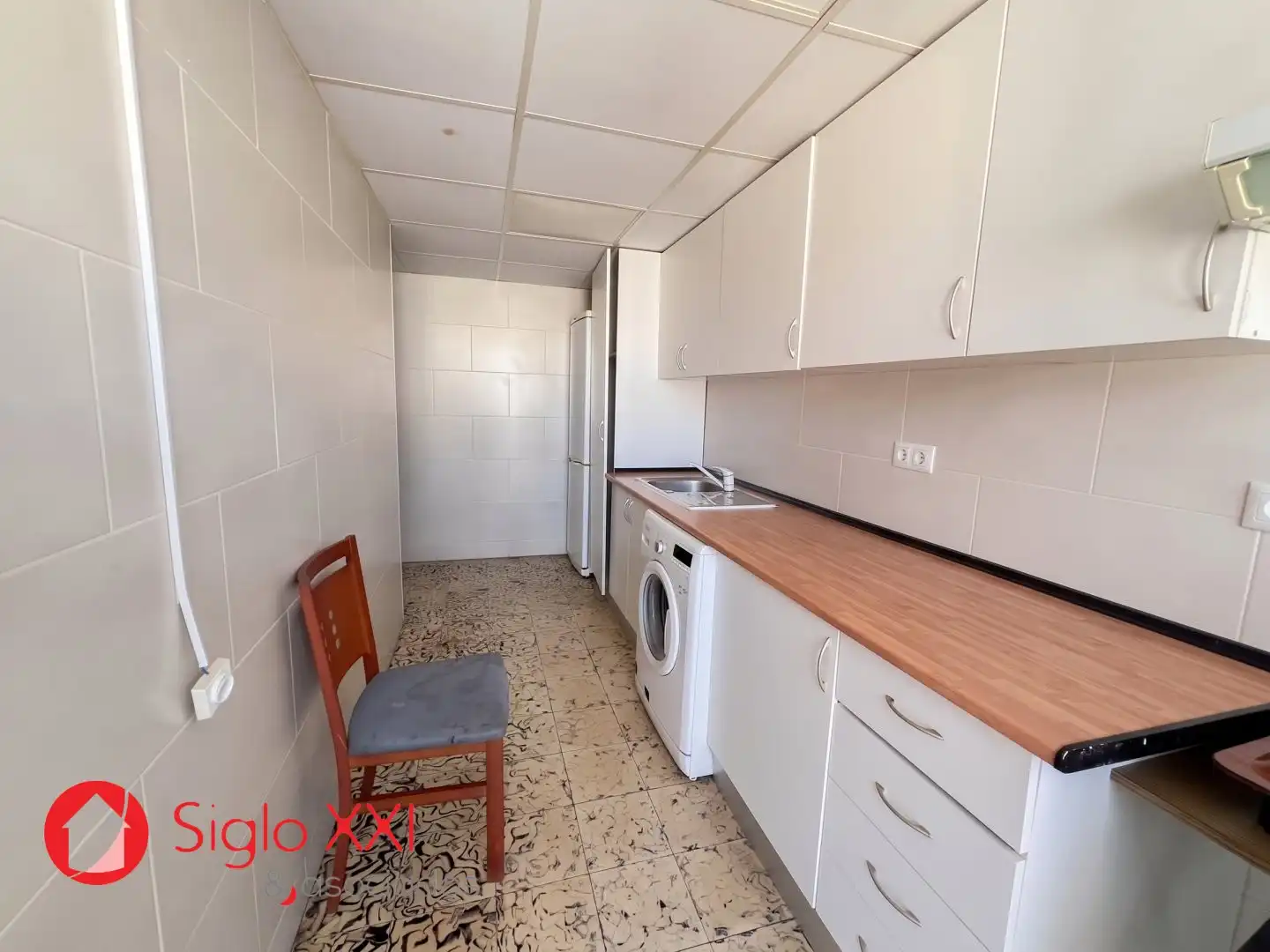 Flat with terrace for sale in Llombai, imagen 2