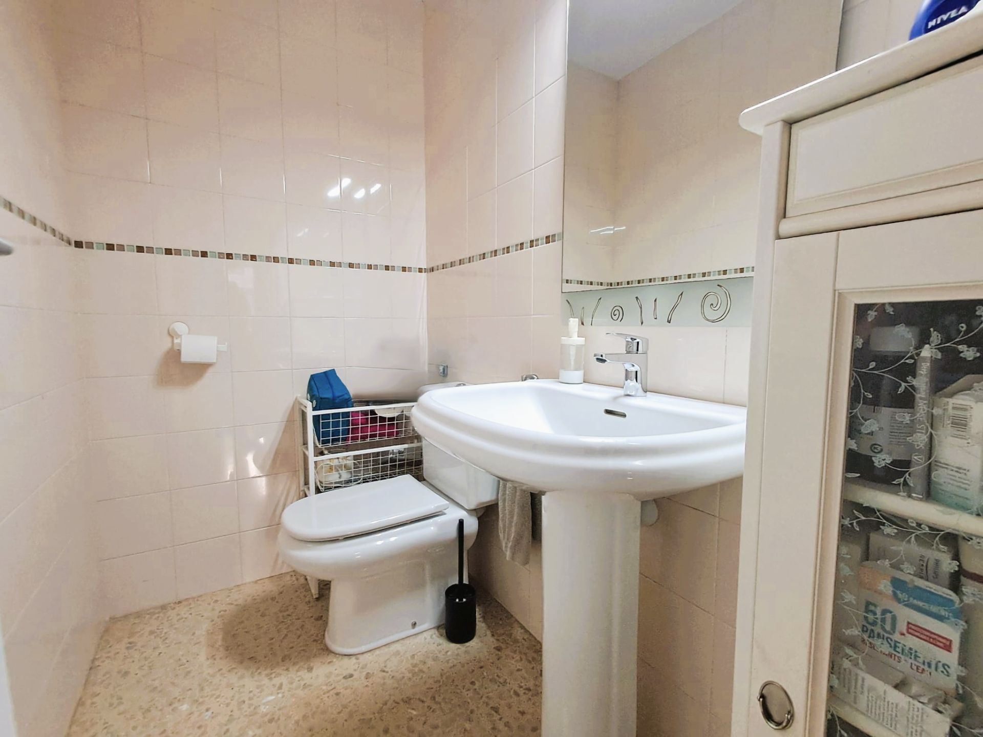 Bathroom of Flat for sale in Mataró  with Air Conditioner, Heating and Terrace