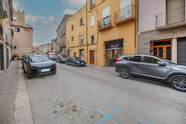 Dúplex en Venta en C/ Cavallers en La Bisbal d'Empordà