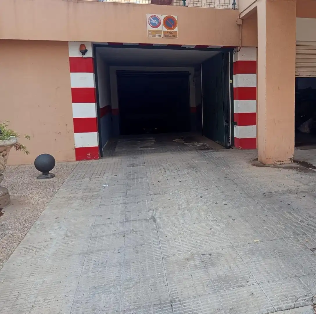 Aparcament de Garatge en venda en Carretera de Cádiz