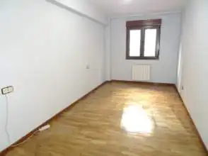 Bedroom of Flat for rent in Gijón   with Heating, Parquet flooring and Storage room