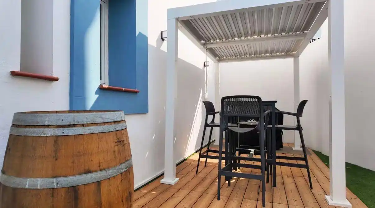 Terrasse von Wohnungen zur Miete in Benahavís mit Klimaanlage, Privatgarten und Terrasse
