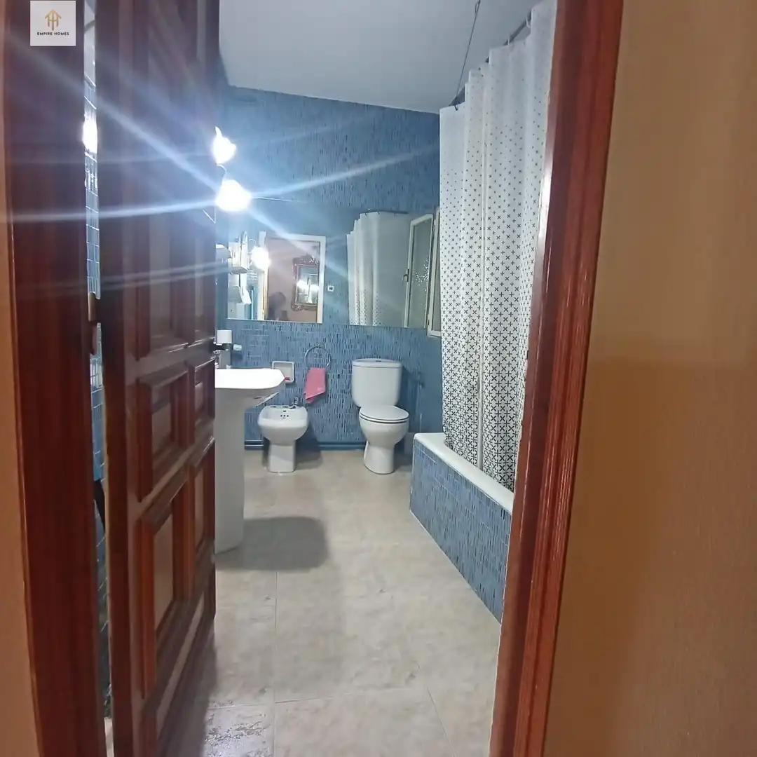 Baño de Piso en venta en Plasencia con Calefacción, Parquet y Trastero