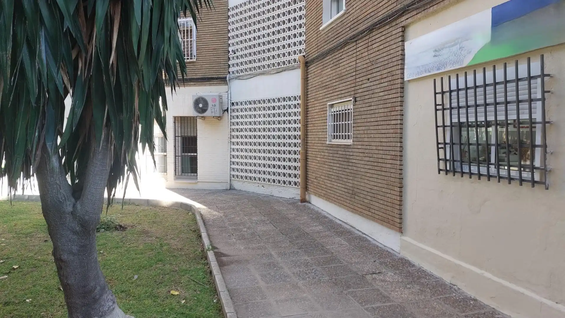 Außenansicht von Geschaftsraum zur Miete in Sevilla