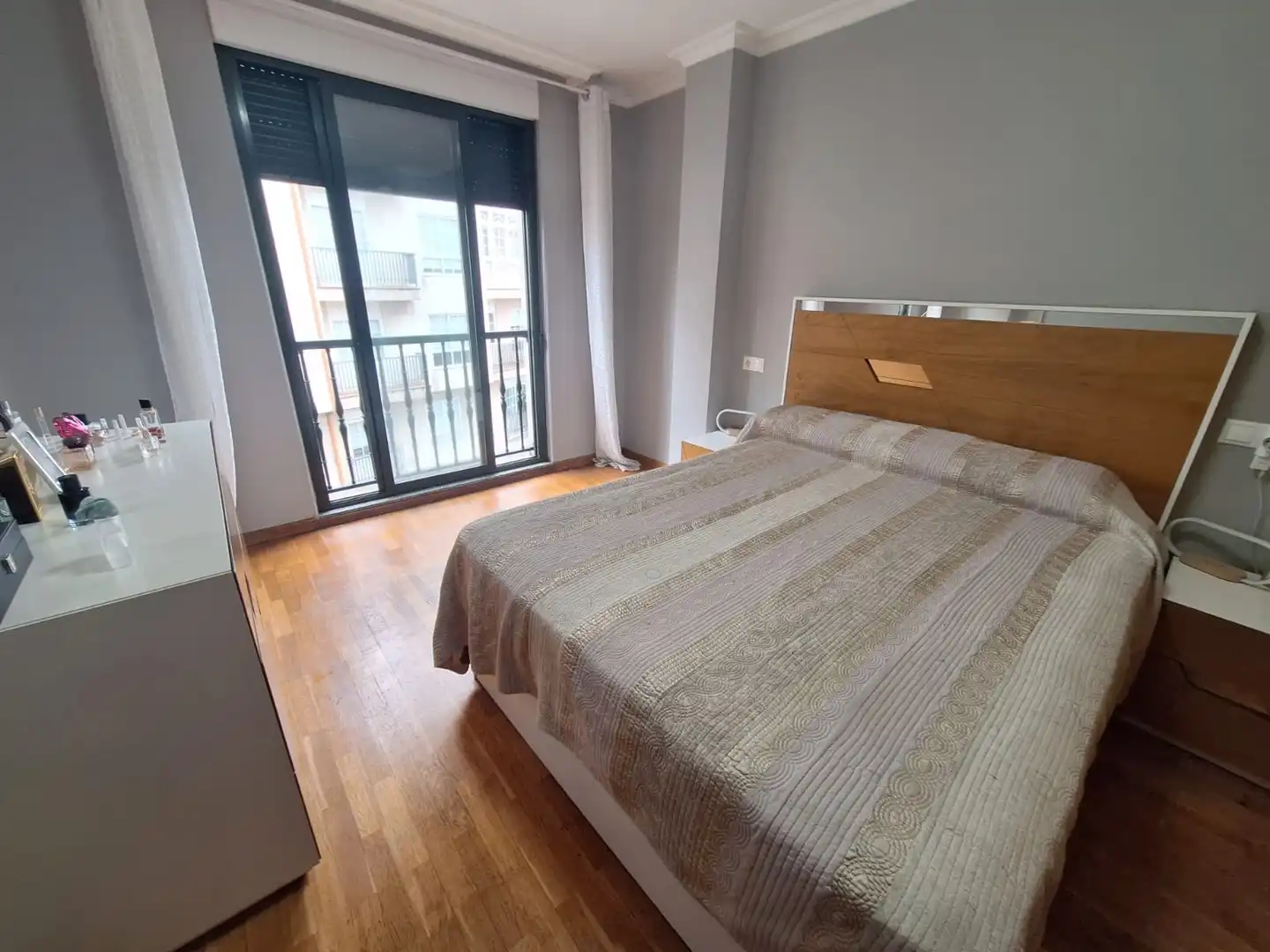 Schlafzimmer von Wohnung zum Verkauf in Ribeira mit Heizung, Abstellraum und Möbliert