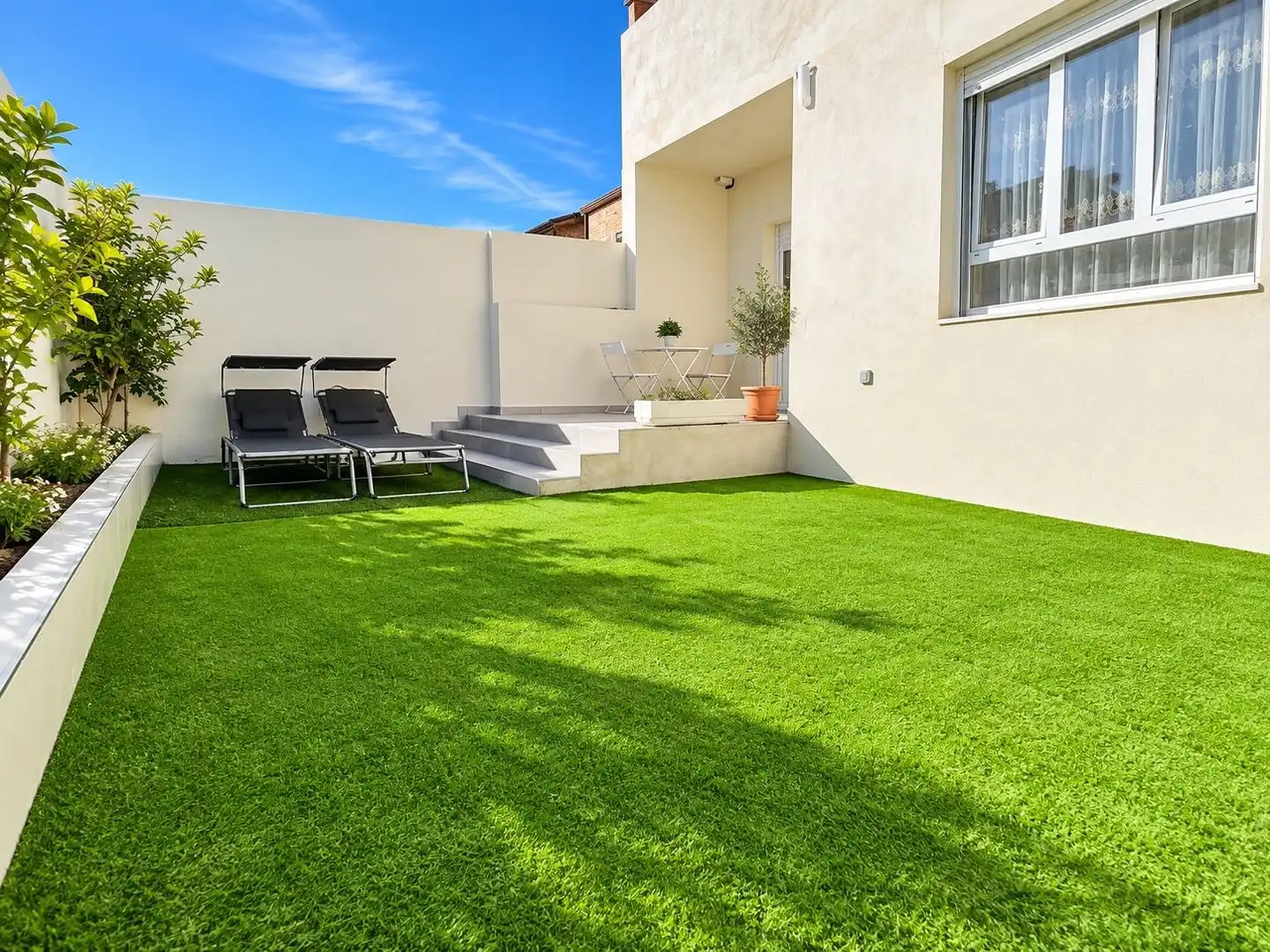 Terraced house for sale in Borox