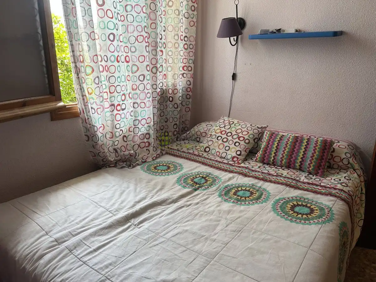 Dormitori de Casa o xalet en venda en Benicasim / Benicàssim amb Terrassa i Piscina