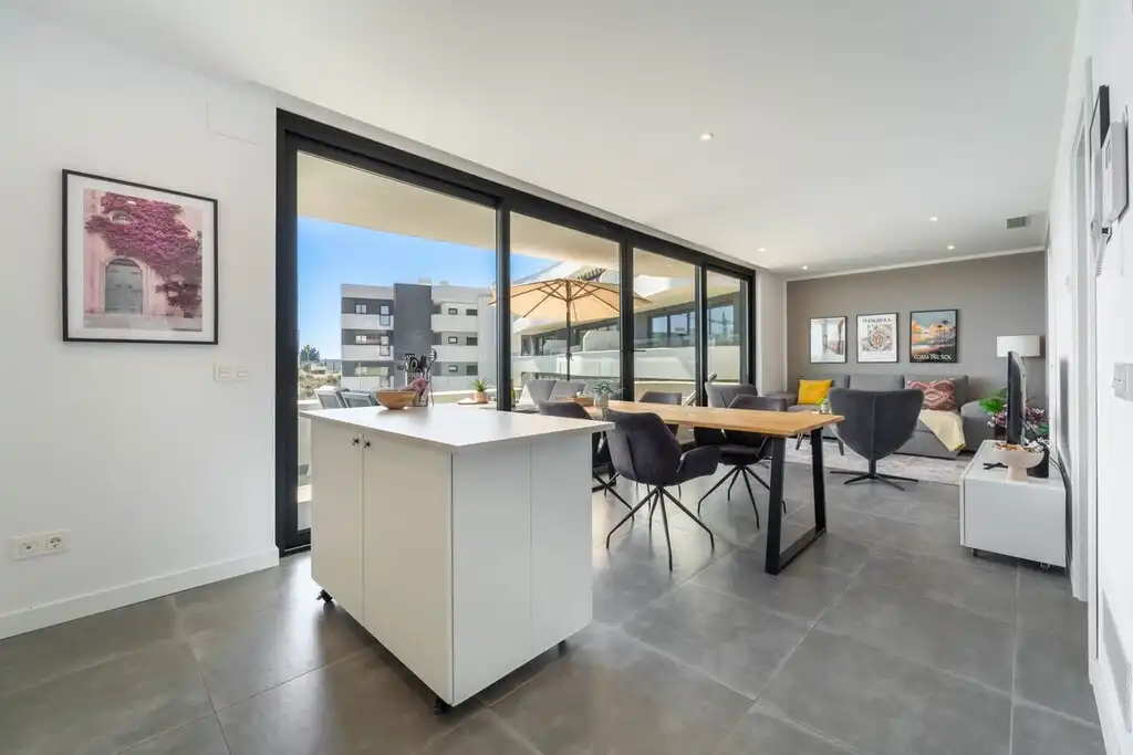 Apartamento con piscina en venta en El Higuerón, imagen 12