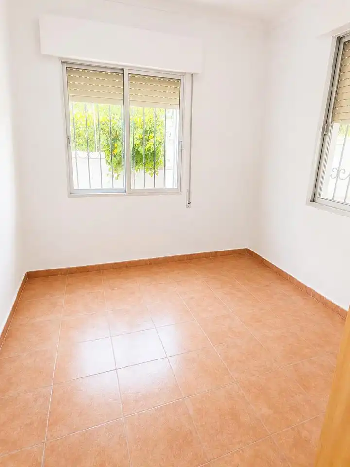 Bedroom of Houses for sale in Oliva  with Air Conditioner, Private garden and Terrace