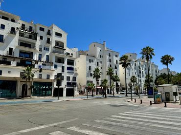 Local comercial en venda a Nueva Andalucía