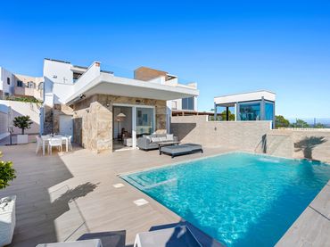 Haus mit Pool zum Verkauf in San Miguel de Salinas