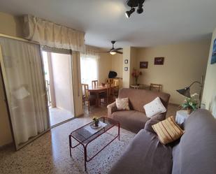 Sala d'estar de Apartament de lloguer en Santa Pola amb Terrassa i Balcó