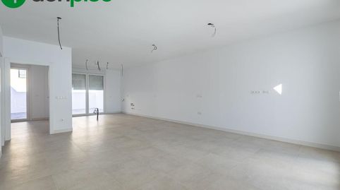 Foto 4 de Casa adosada en venta en Calle Calle López, Belicena, Vegas del Genil