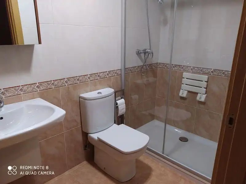 Baño de Piso en venta en Tolosa con Calefacción, Horno y Lavadora