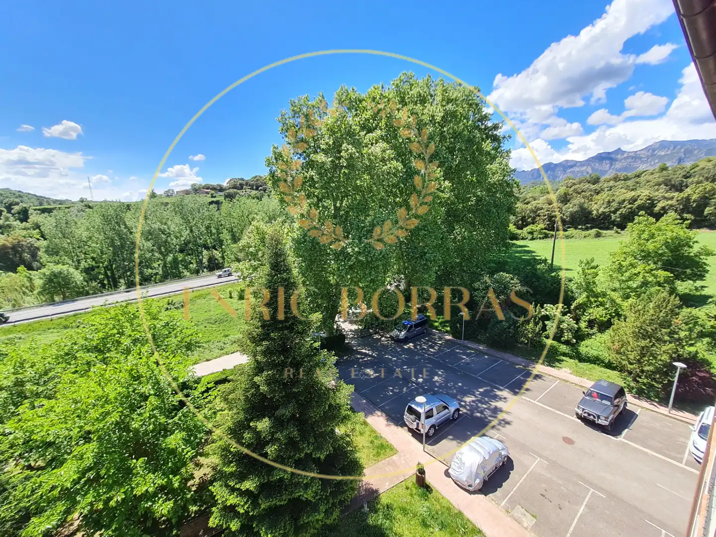 Vista exterior de Dúplex en venta en Berga con Calefacción, Terraza y Trastero