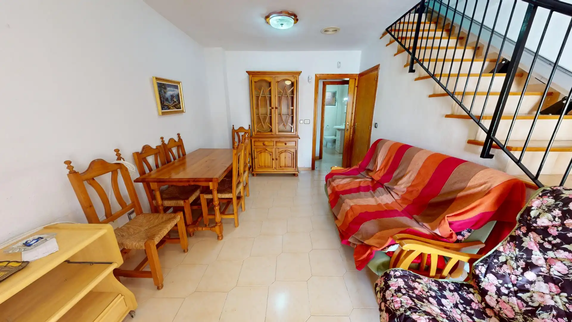 Sala d'estar de Casa o xalet en venda en Los Alcázares amb Aire condicionat, Terrassa i Moblat
