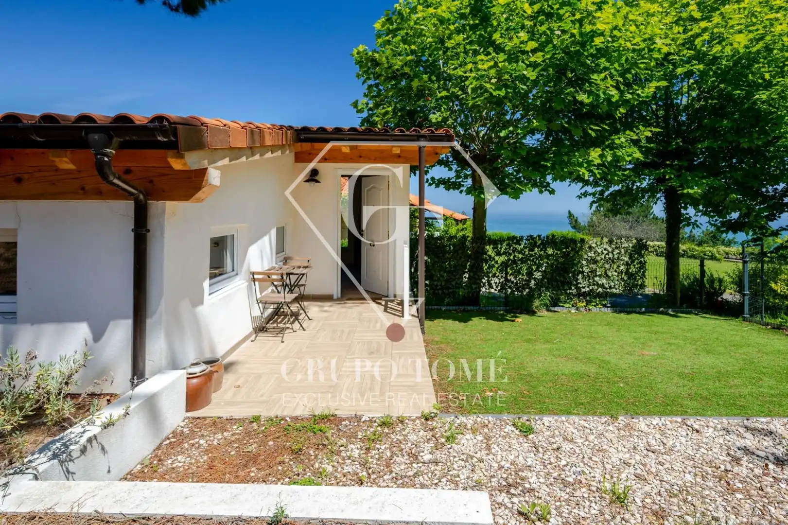 Jardín de Casa adosada en venta en Mutriku con Jardín privado, Terraza y Amueblado