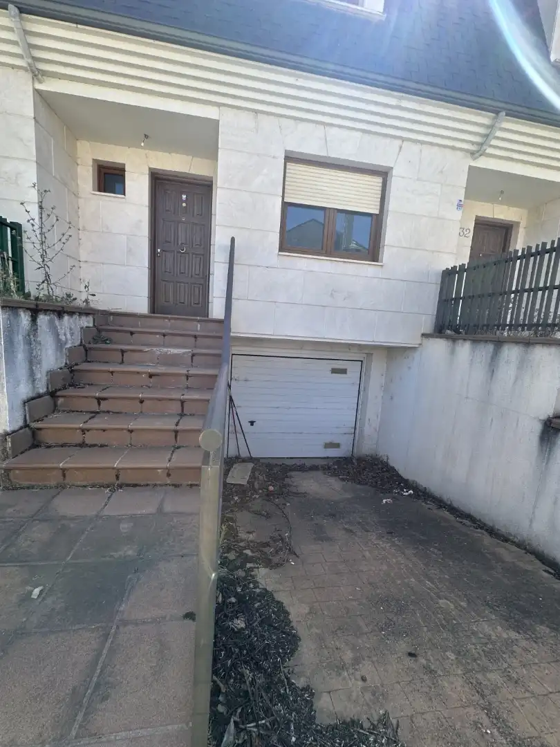 Parking de Casa adosada en venta en Palencia