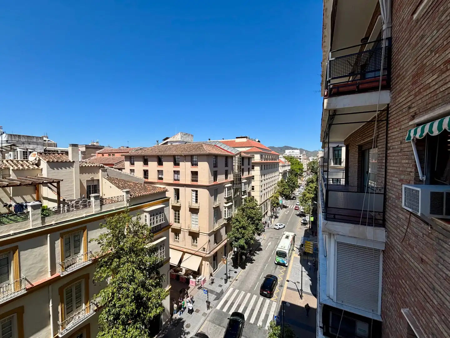 Vista exterior de Piso en venta en Málaga con Terraza y Balcón