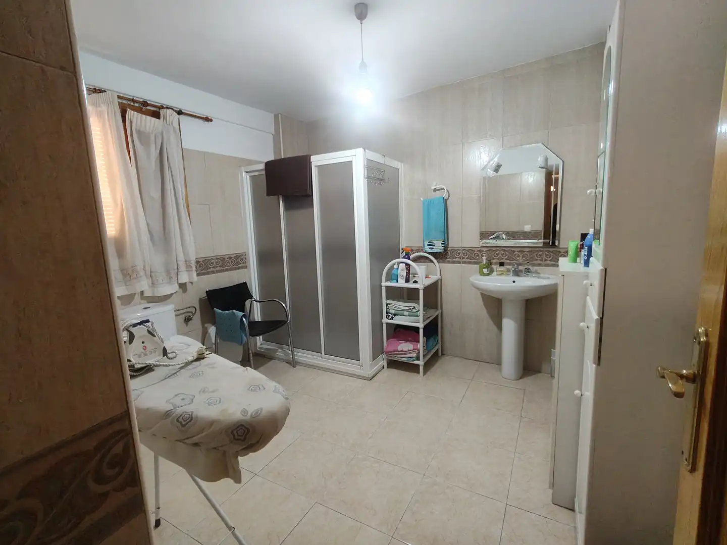 Bathroom of Houses for sale in Baza  with Furnished