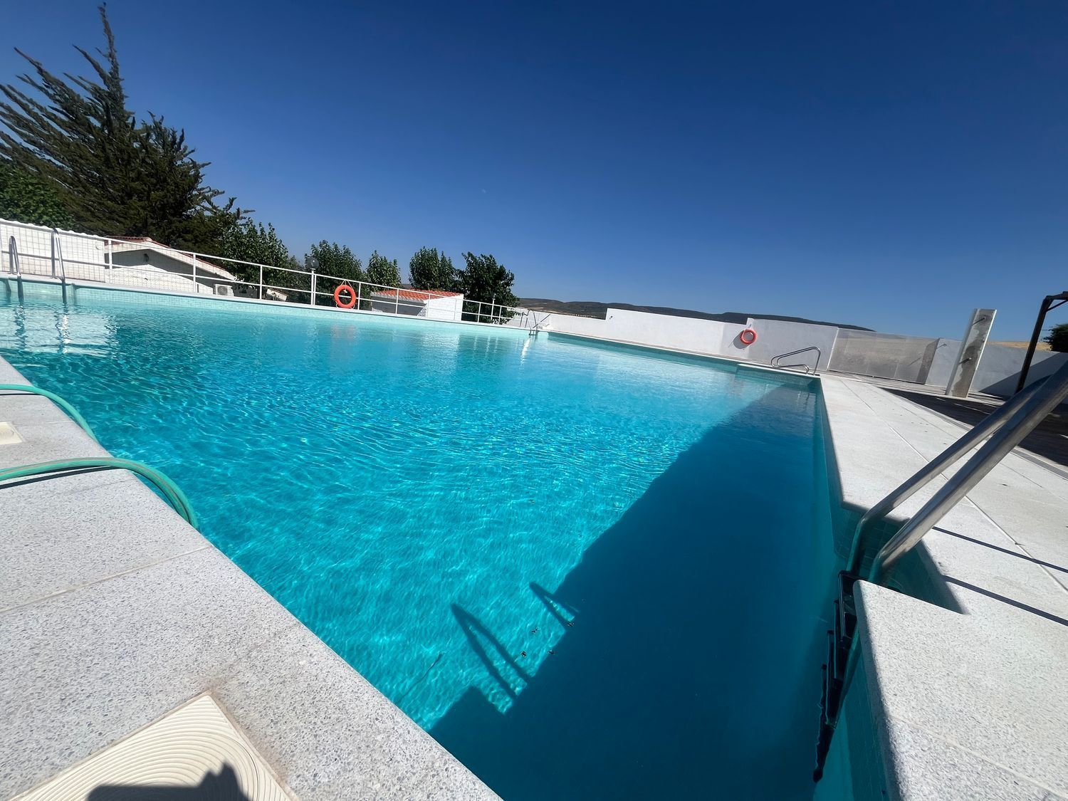 Swimming pool of House or chalet for sale in Ventas de Huelma  with Air Conditioner, Private garden and Swimming Pool