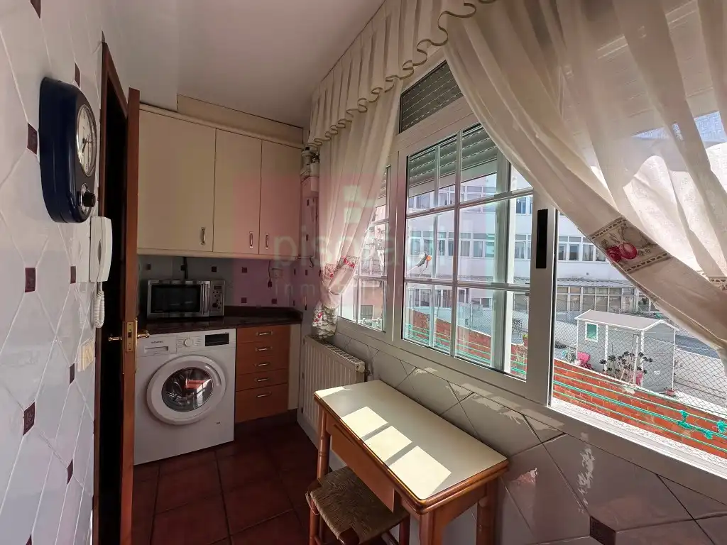 Cuina de Apartament en venda en Lugo
