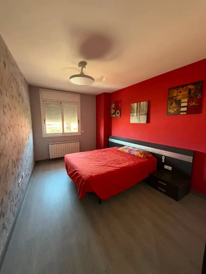 Bedroom of Flat for sale in Bellpuig  with Air Conditioner, Heating and Parquet flooring