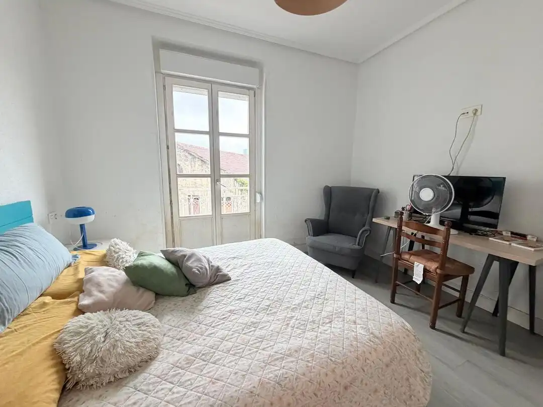 Piso en venta en Ibaiondo, imagen 5