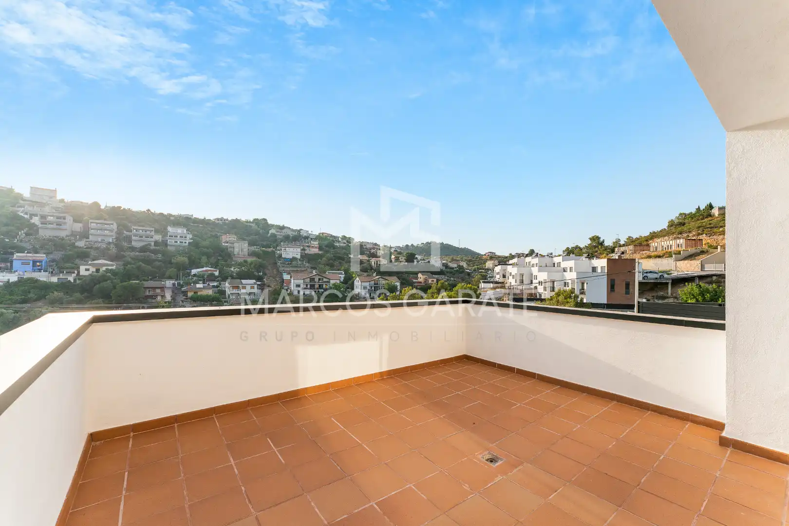 Casa con terraza en venta en Avinguda Marca Hispànica, imagen 25