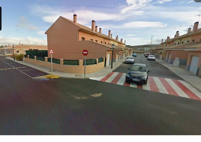 Casa-chalet en Venta en Calle Illescas en Numancia de la Sagra