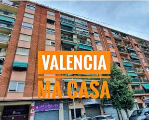Exterior view of Flat to rent in  Valencia Capital  with Furnished and Balcony